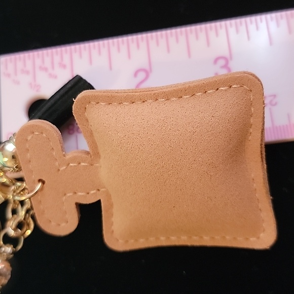 Diva Handbag or Key Charm Bottle - Picture 3 of 3